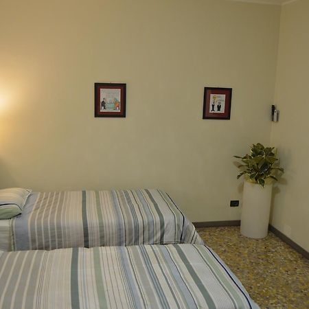 Bed And Breakfast Bissolati Brescia Buitenkant foto