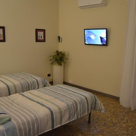 Bed And Breakfast Bissolati Brescia Buitenkant foto