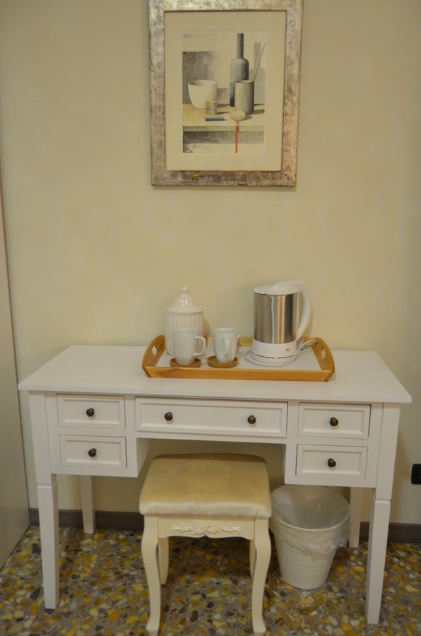 Bed And Breakfast Bissolati Brescia Buitenkant foto