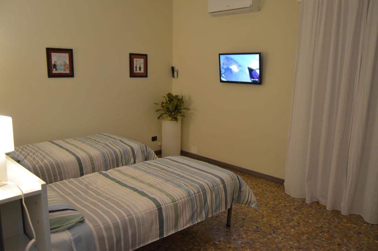 Bed And Breakfast Bissolati Brescia Buitenkant foto